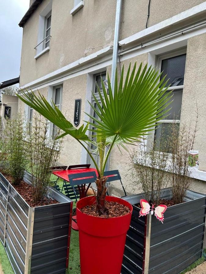 Le Gite Des 3 Mousquetaires Amboise Exterior foto